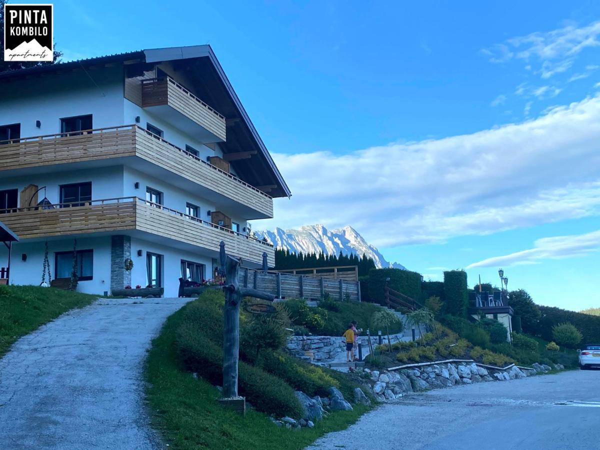 Pinta Kombilo Apartments Grobming Eksteriør bilde