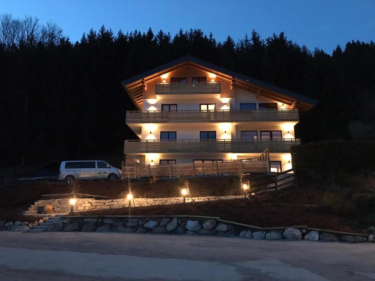 Pinta Kombilo Apartments Grobming Eksteriør bilde